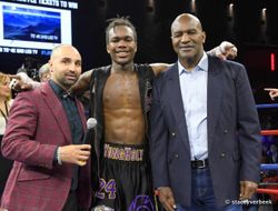 фото - Холифилд нахваливает сына: У него есть всё, чтобы превзойти мои достижения