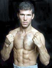 Софьен Такушт