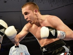 фото - Макабу сразится со дедом-нокаутёром Мино, а Роман Белаев – с «Молнией»