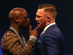 фото - Флойд Мэйуэзер дал бесплатный совет Конору Макгрегору