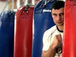 фото - Виталий Кличко: астма Шеннона Бриггса – всего лишь удобная «отмазка»