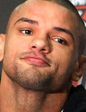 Тьяго Алвеш