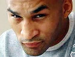 фото - Сорван матч-реванш Руслана Чагаева и Фреса Окендо 