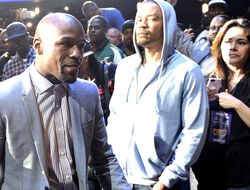 фото - Флойд Мэйуэзер: Боксёрская пресса игнорирует цветных