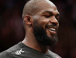 фото - Джон Джонс объяснил, почему он выше Нурмагомедова в P4P