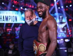 фото - Арум прокомментировал расставание с Кроуфордом: «Он ведь не кретин»