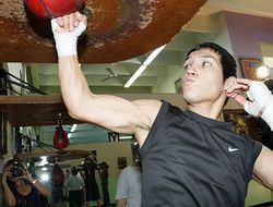 фото - Хуан Франсиско Эстрада будет защищать титулы от «Тайсона» Маркеса