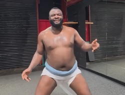 фото - Ещё один потенциальный соперник у Баколе. Это экс-чемпион в двух весах