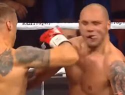 фото - Майк Тайсон: Бриедис должен быть наказан за удар локтем по Гловацки