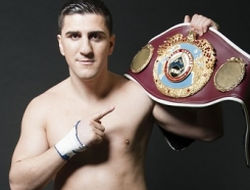 фото - Марко Хук: «Нельсону хочется денежек и ещё раз погреться на солнышке славы»