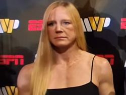 фото - Бой легенд Роузи-Карано. Мнение Холли Холм