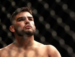 фото - UFC 200: Келвин Гастелум победил Джони Хендрикса