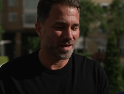 фото - Зачем ты всё это с нами делаешь? У Хирна претензии к Фьюри