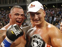 фото - Шпилька: Молло бьёт сильнее Уайлдера