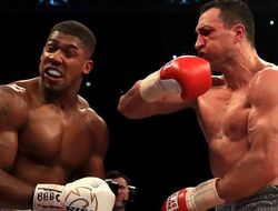 фото - Что увидел Тайсон Фьюри в бою Джошуа–Кличко: коротко и ясно