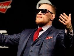 фото - Конор Макгрегор — отцу Нурмагомедова: Ты трус, как и твой сын