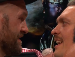 фото - Усик и Фьюри устроили битву взглядов в ринге: видео и заявления боксёров