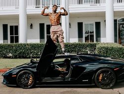 фото - Чарло не сомневается, что нокаутирует Деревянченко. Спрашивает, в каком раунде