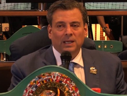 фото - Фьюри пытался провести бой с Джошуа и Руисом, но... Президент WBC защищает Тайсона