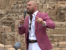 фото - Макгрегор утверждает, что ведёт переговоры с Мейвезером о реванше