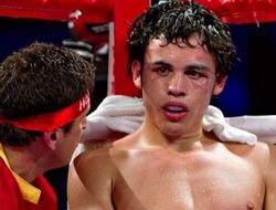 фото - Арум готов устроить бой Хильберто Рамиреса и Хулио Сесара Чавеса