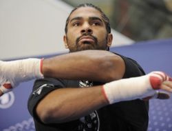 фото - Хэй: Джошуа должен добиваться боя против «однорукого» Уайлдера