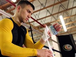 фото - Жаркое лето-2016: Ломаченко, Кличко, Постол и Усик — промо-видео