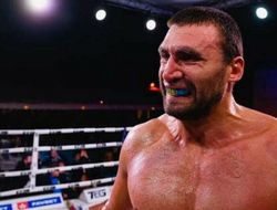 фото - Выхрист выступит на разогреве у Фьюри и Уайлдера. Есть соперник