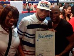 фото - Отныне 23 февраля  в Лас-Вегасе – День Ише Смита