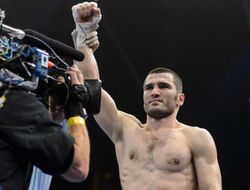 фото - Артур Бетербиев обжалует решение суда