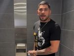 Ого! Алекс Перейра показал, сколько сейчас весит