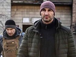 фото - The Ring посвятил номер украинским боксёрам, которые выступили против агрессии РФ