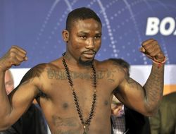 фото - Ола Афолаби – на разогреве у Геннадия Головкина