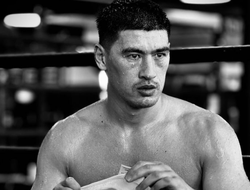 фото - Стало известно, кто заменит Бетербиева и отбоксирует с Биволом