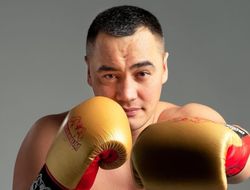 фото - Угроза пришла, откуда не ждали. Фьюри бросил вызов супертяж-казах