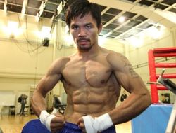 фото - Видео: хочешь пресс «кубиками»? Делай, как Пакьяо!