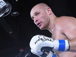 фото - Голливуд-шоу: Дычко удосрочил Остина или как проспекты били ветеранов