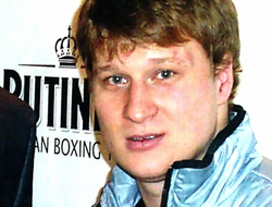 фото - Поветкин намного мощнее Уайлдера — эксперт