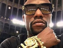 фото - Ни Головкин, ни Канело не заставят меня выйти в ринг ещё раз — Мэйуэзер