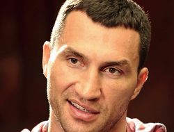 фото - Владимир Кличко ставит себе диагноз, чтобы назначить лечение