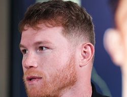 фото - Канело Альваресу интересен бой с Райдером в Англии