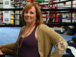 фото - Почему Баррера выбрал Бивола, а не Ковалёва? Отвечает Дува