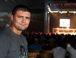 фото - Роберт Хелениус вернётся в бою с Мазыкиным