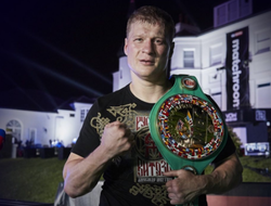 фото - Ромеро наехал на Хэйни, два слова Макгрегора себе молодому, Поветкин вошёл в топ-50 — соцсети 