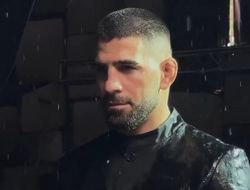 фото - «Арман Петух, этот танец для тебя». Реакция Топурии на претендентский бой Пимблетта и Гэтжи