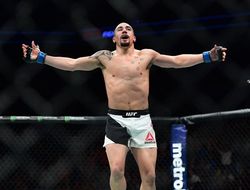 фото - UFC 225: Роберт Уиттакер выжил и победил в войне с Йоэлем Ромеро