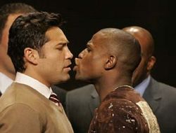 фото - Де Ла Хойя: «Я нужен Мэйуэзеру больше, чем он мне»