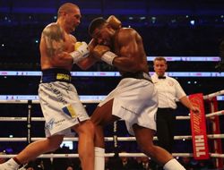 фото - Усик-Джошуа. Промоутер Паркера рассказал, на кого готов «поставить хату» в реванше