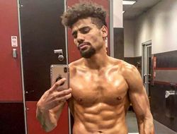 фото - Некий боец из зала Мэйуэзера говорит, что он — следующий соперник Спенса. Угрожает