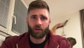 Подруга едва не сорвала апрельский бой Прохазки. Тому есть веская причина